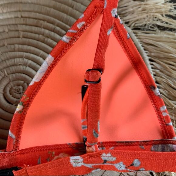TRIANGL Women’s Triangle Bikini Swim Top Orange Parrot Floral Size Small - Picture 5 of 11